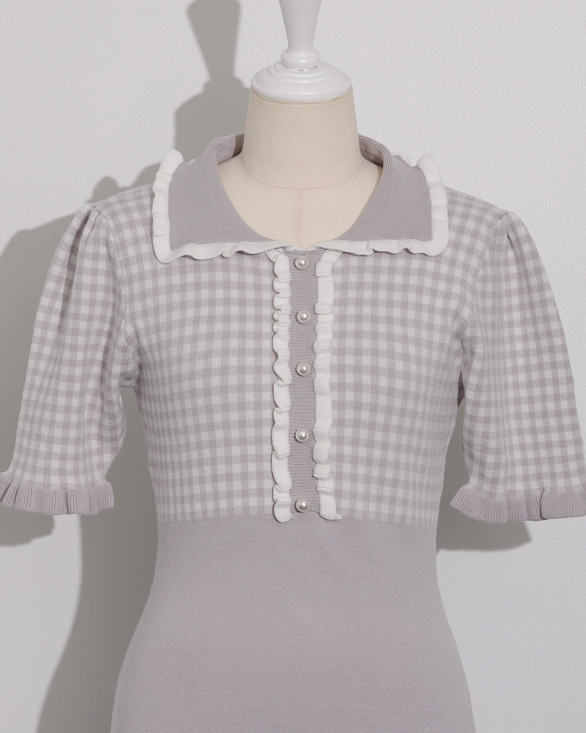 フリルカラーギンガムニットワンピース