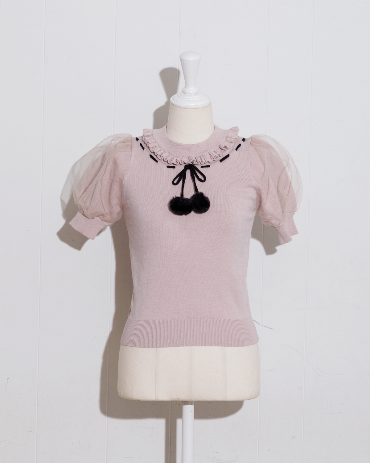 ファーリボンアームウォーマー付きニット – pium ファーリボンアームウォーマー付きニット – pium