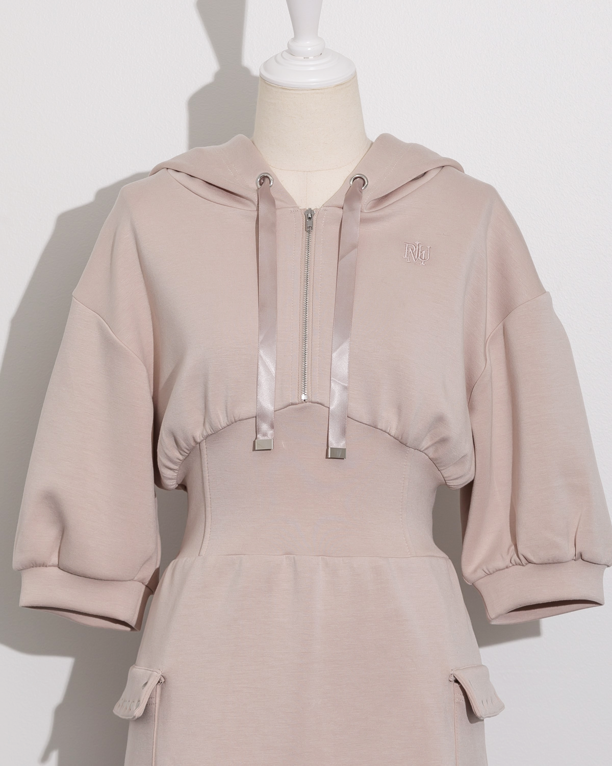 スタッズポケットスウェットワンピ