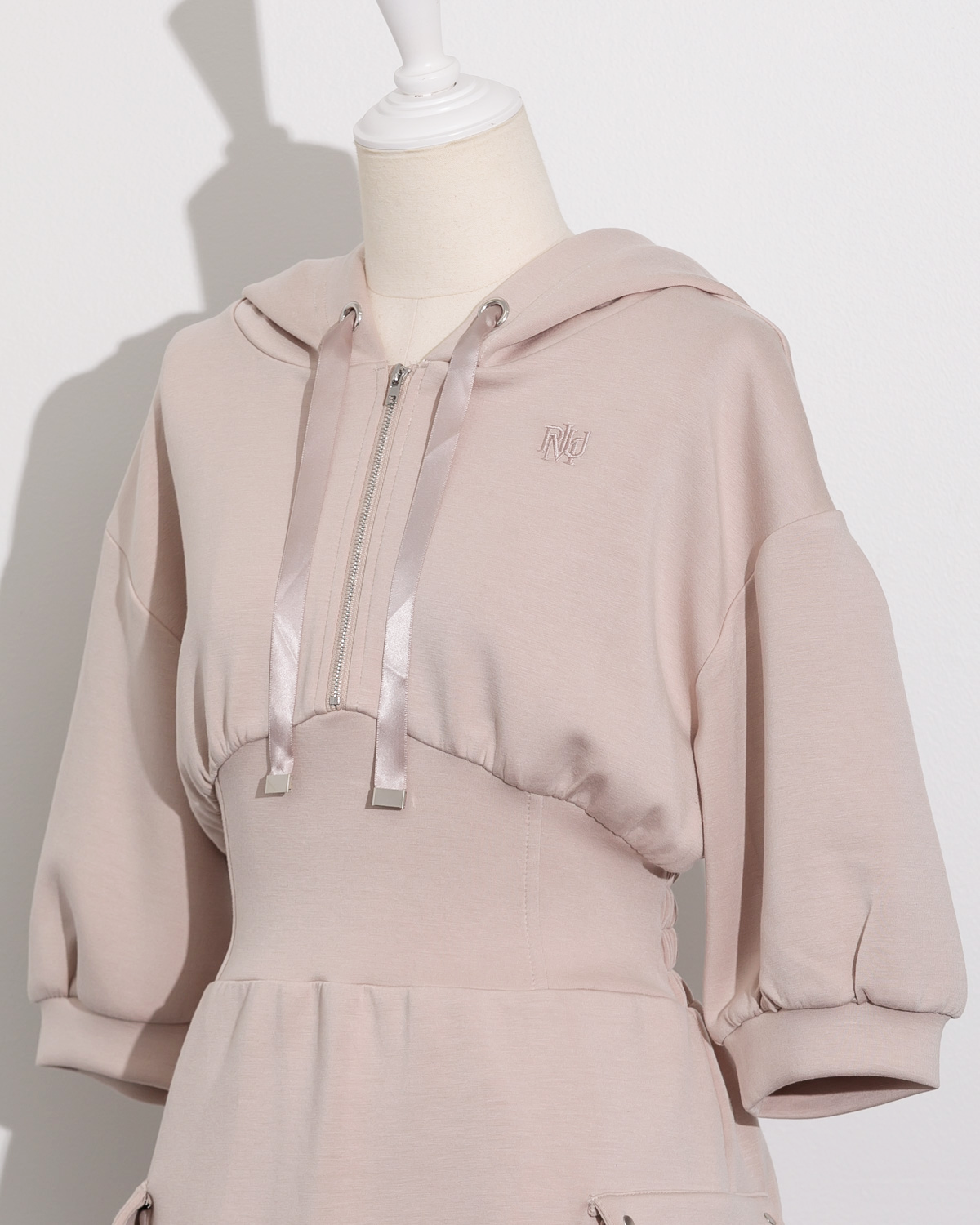 スタッズポケットスウェットワンピ