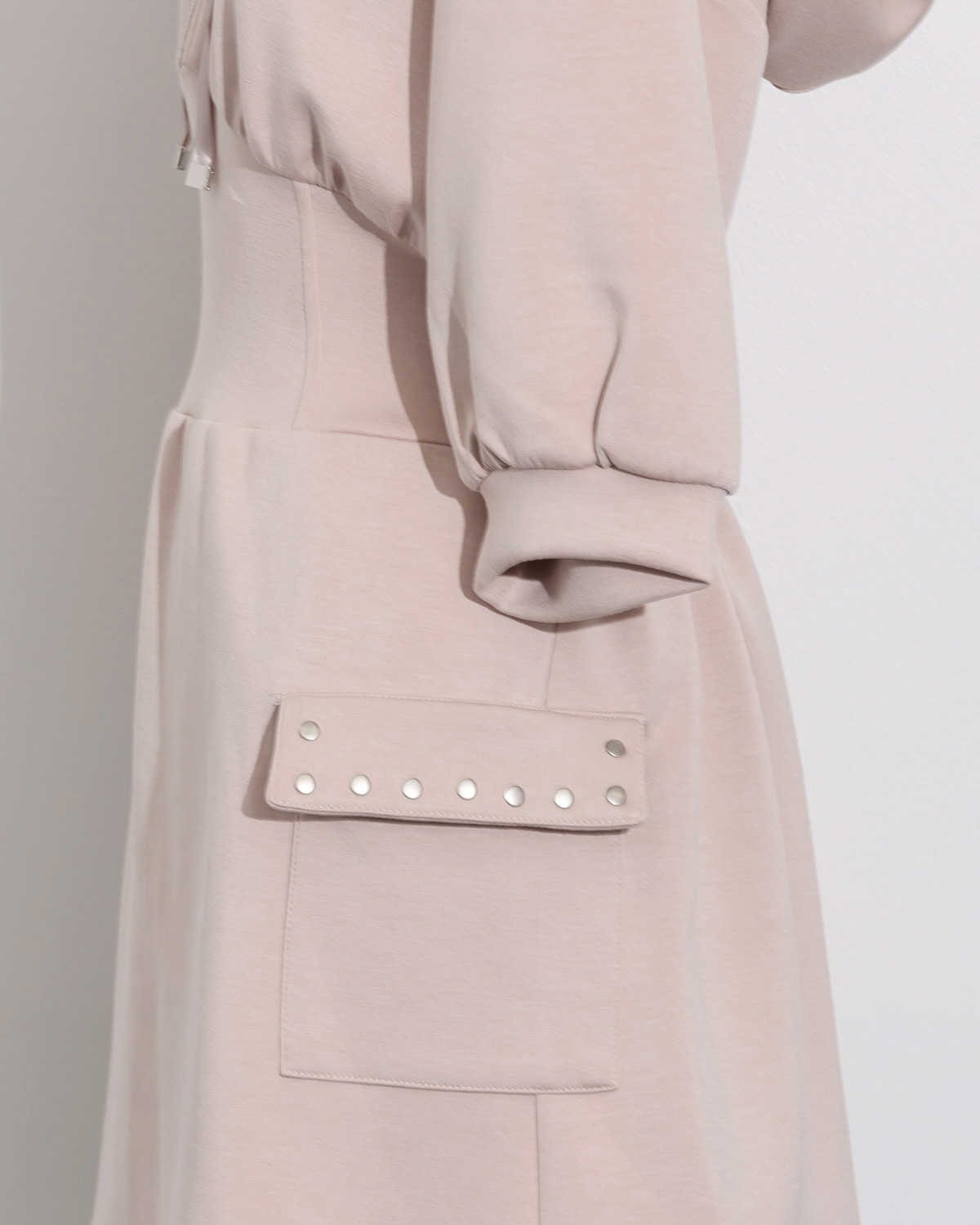 スタッズポケットスウェットワンピ