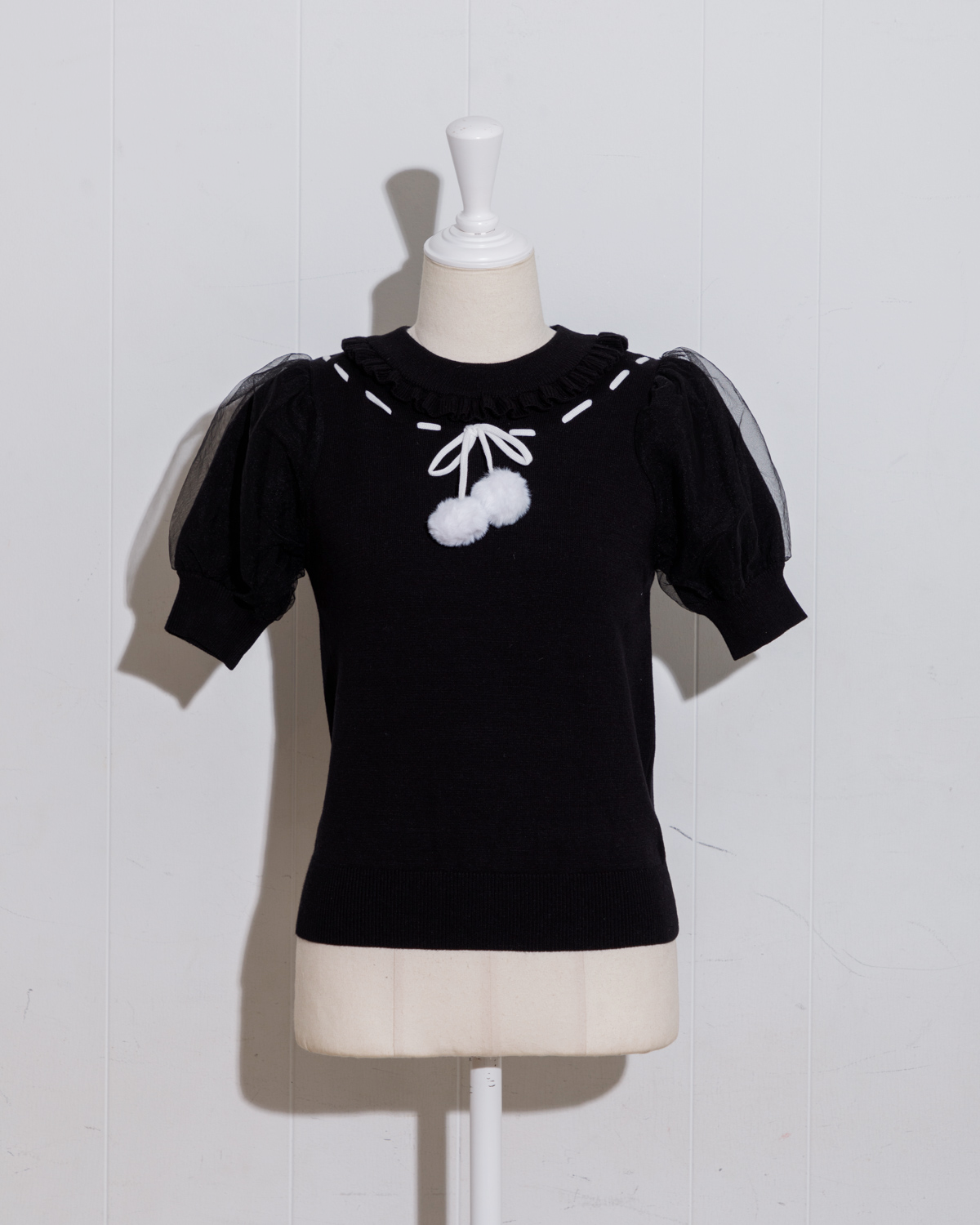 カラー:ブラック