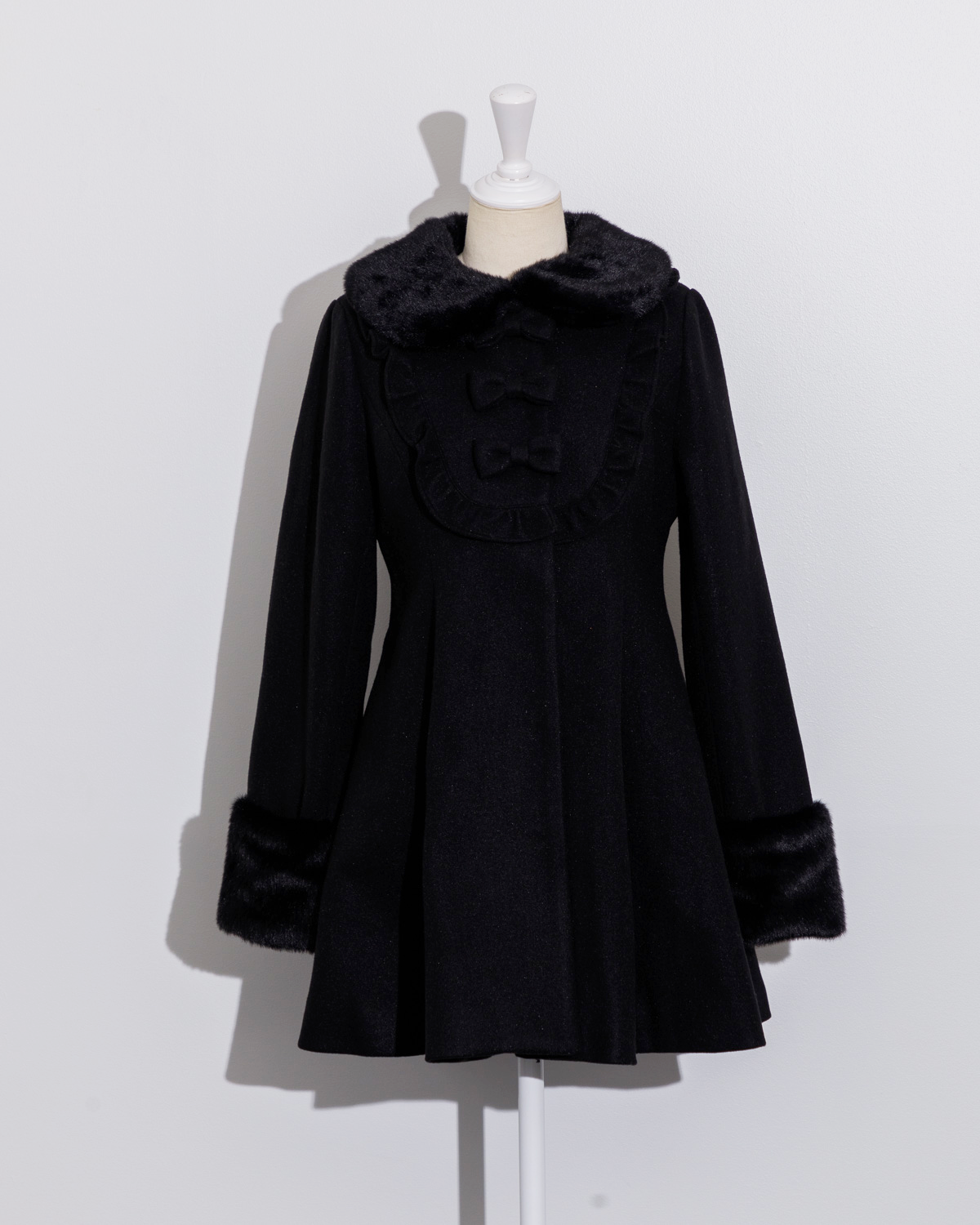 カラー:ブラック