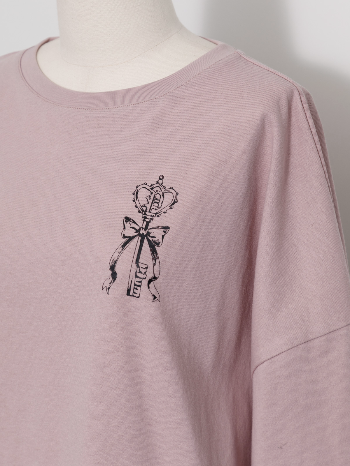 pium Heart padlock オーバーサイズロングTシャツ