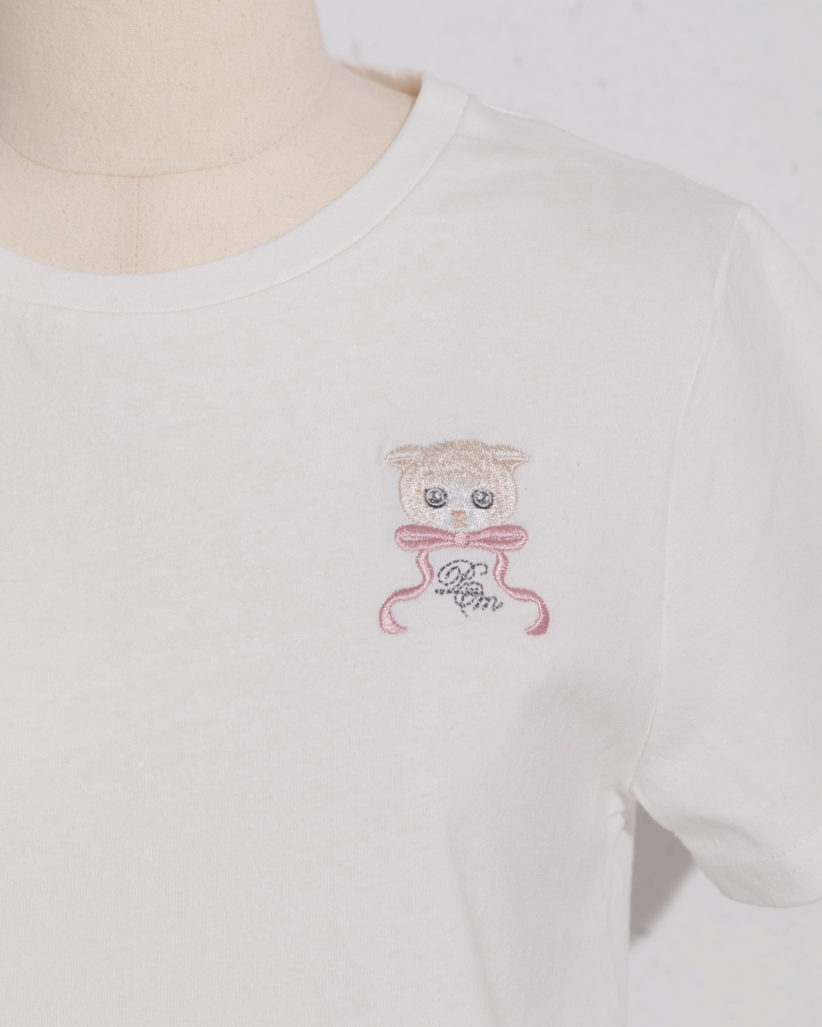 pium sweet kitten Tシャツ