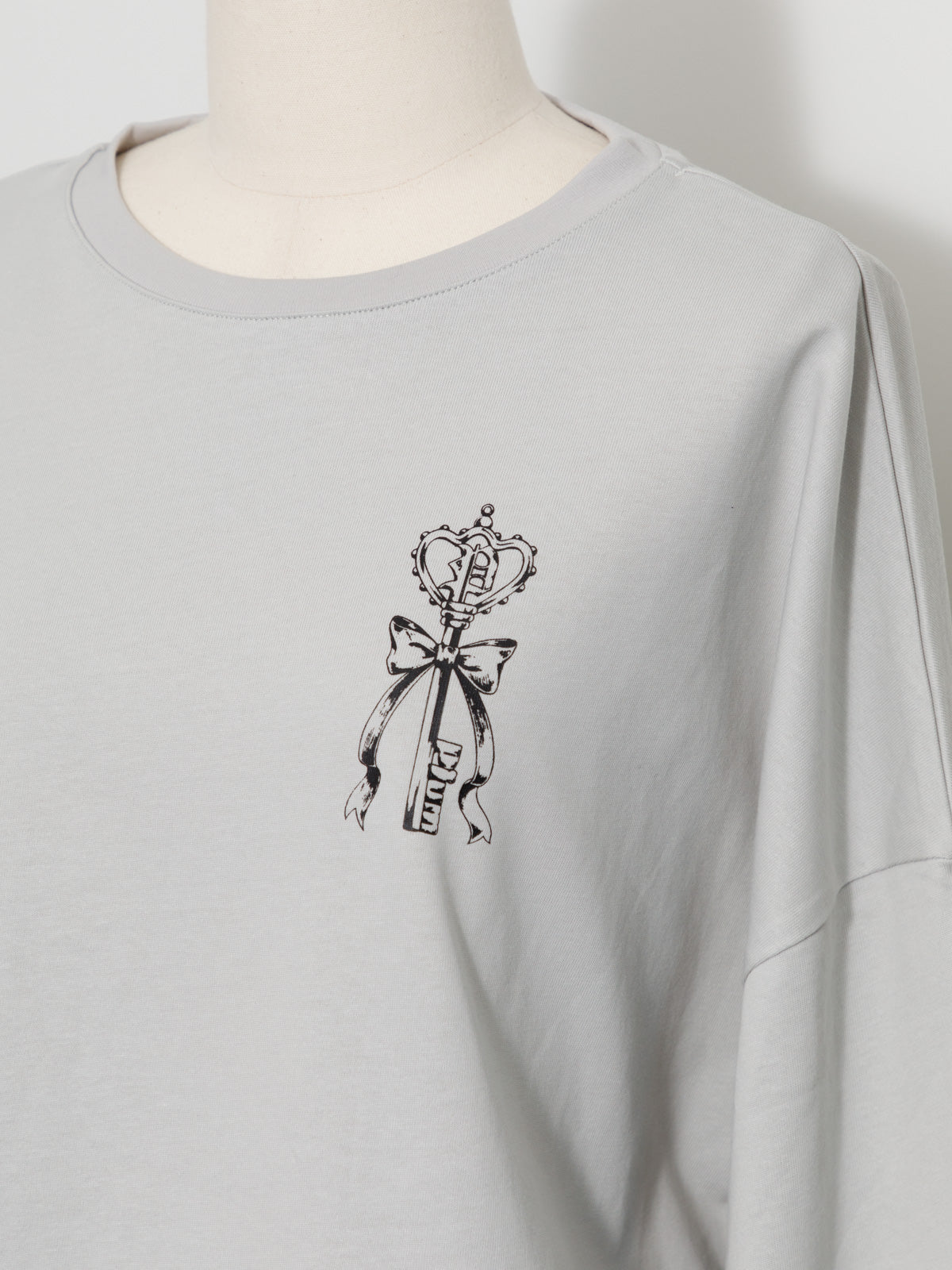 pium Heart padlock オーバーサイズロングTシャツ