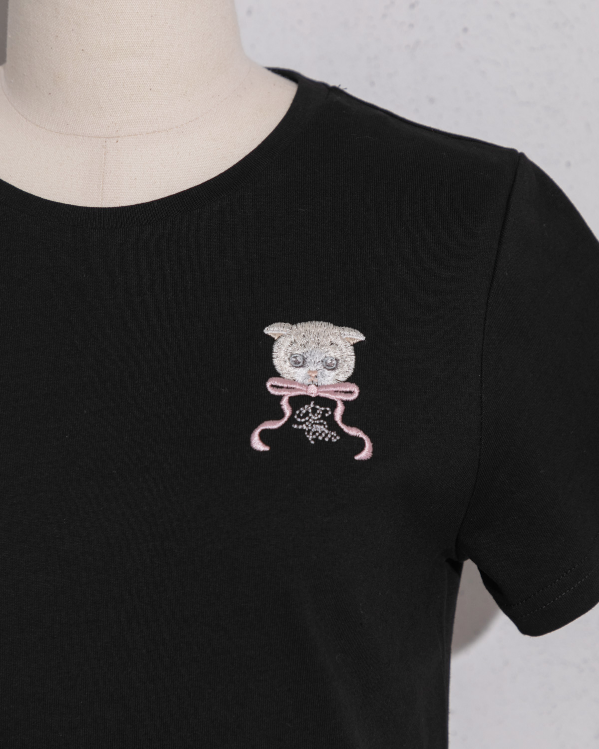 pium sweet kitten Tシャツ