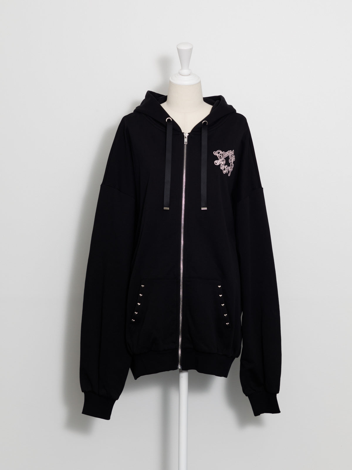 カラー:ブラック