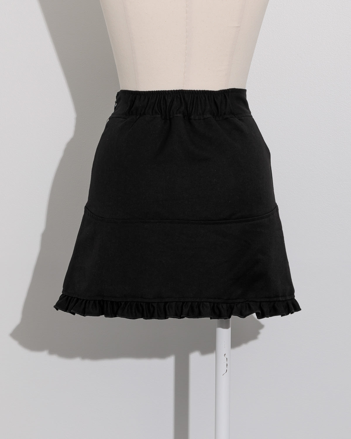 レースアップ フリルミニスカパン