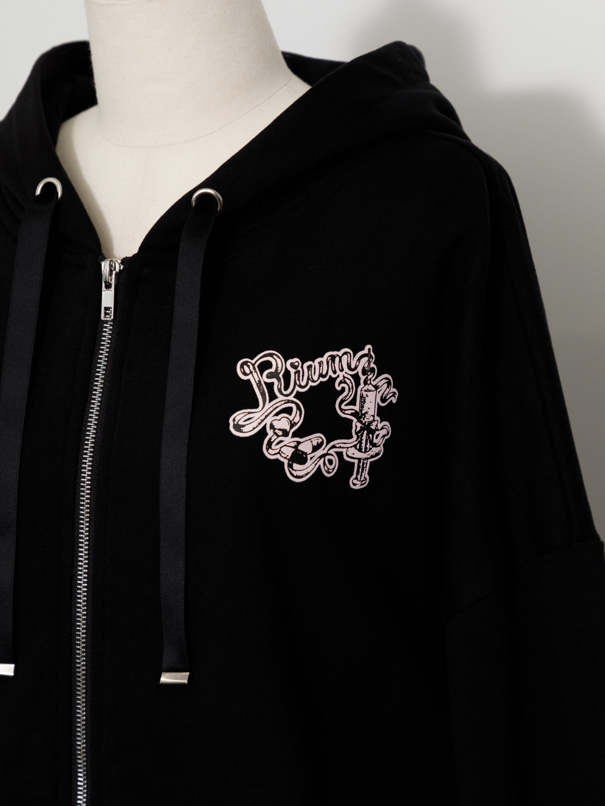 pium ribbon portion オーバーサイズジップパーカー