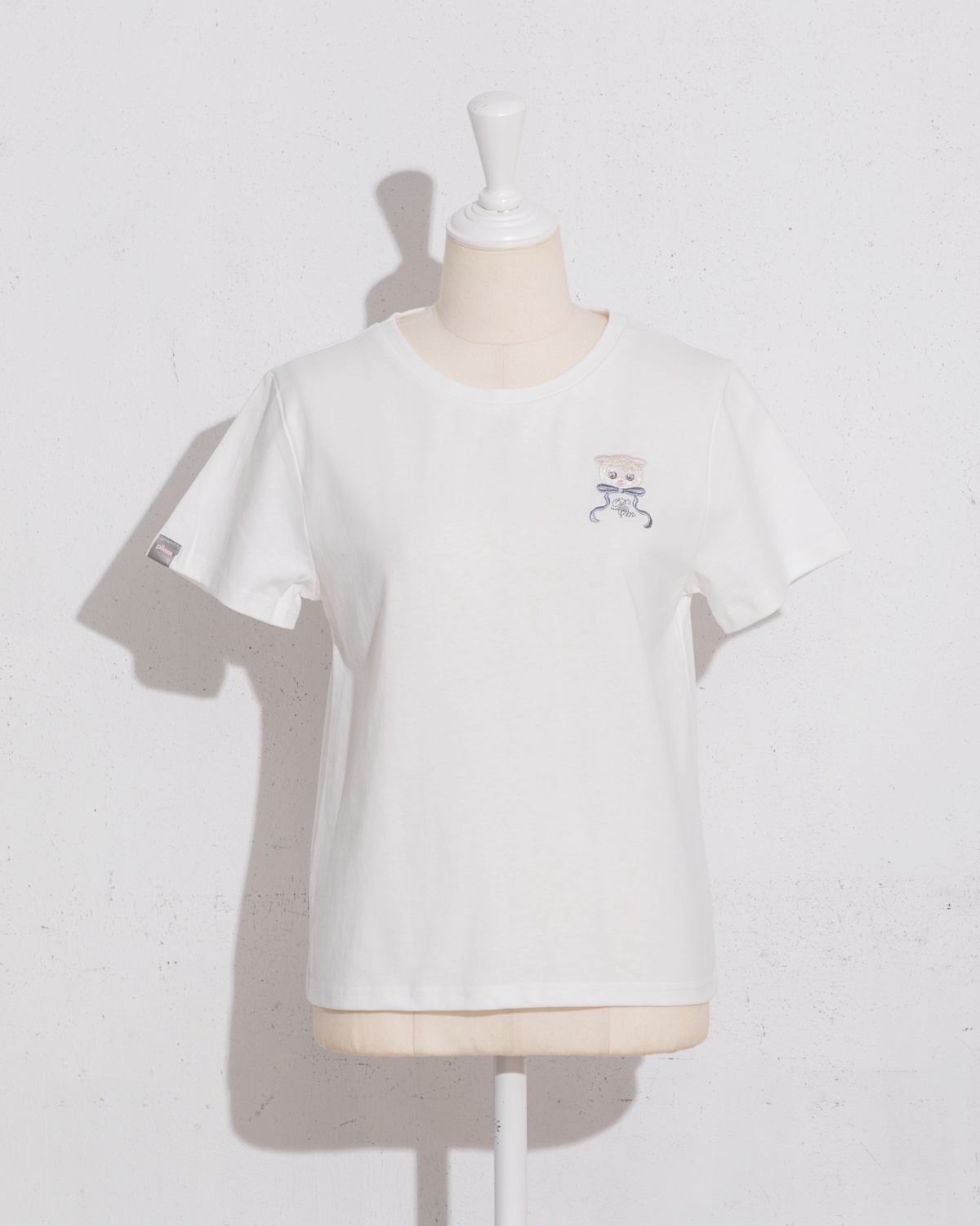 カラー:ホワイト×ブルー