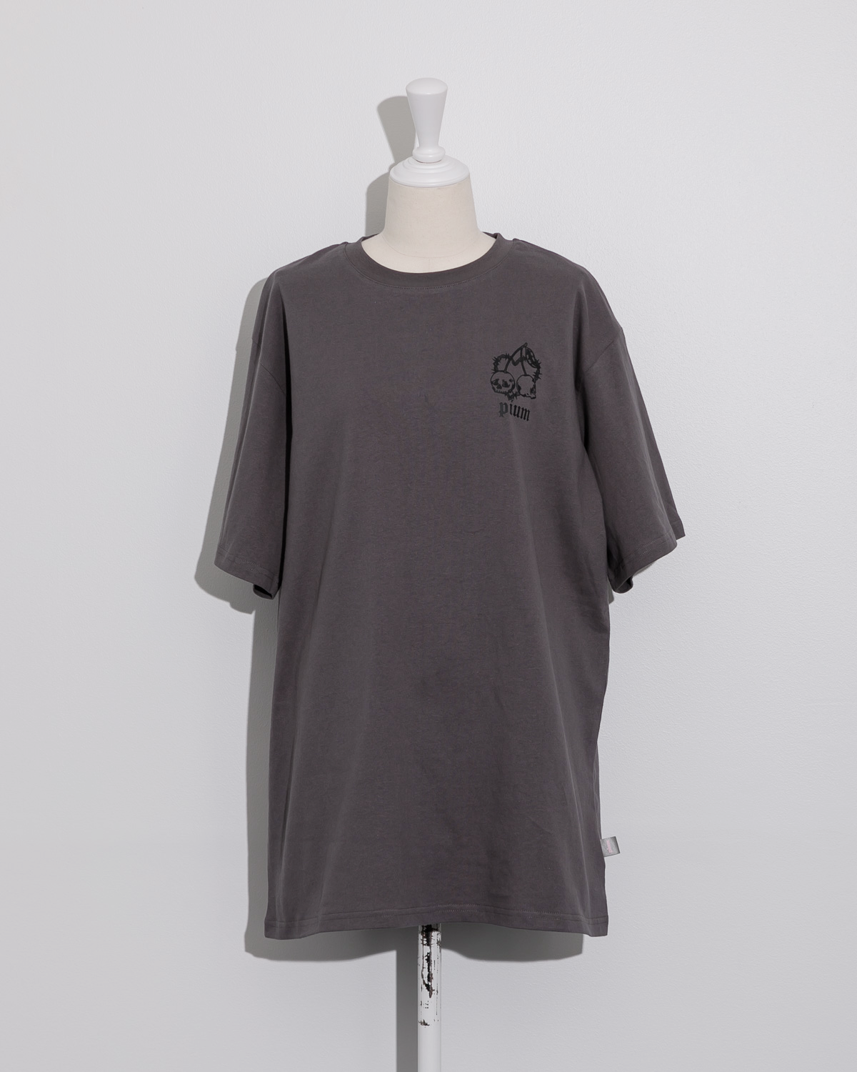 カラー:チャコール