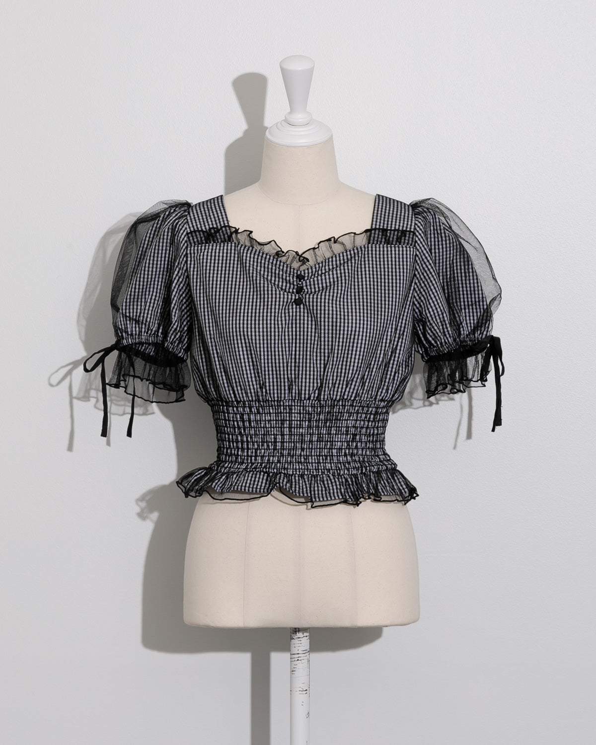 カラー:ブラック