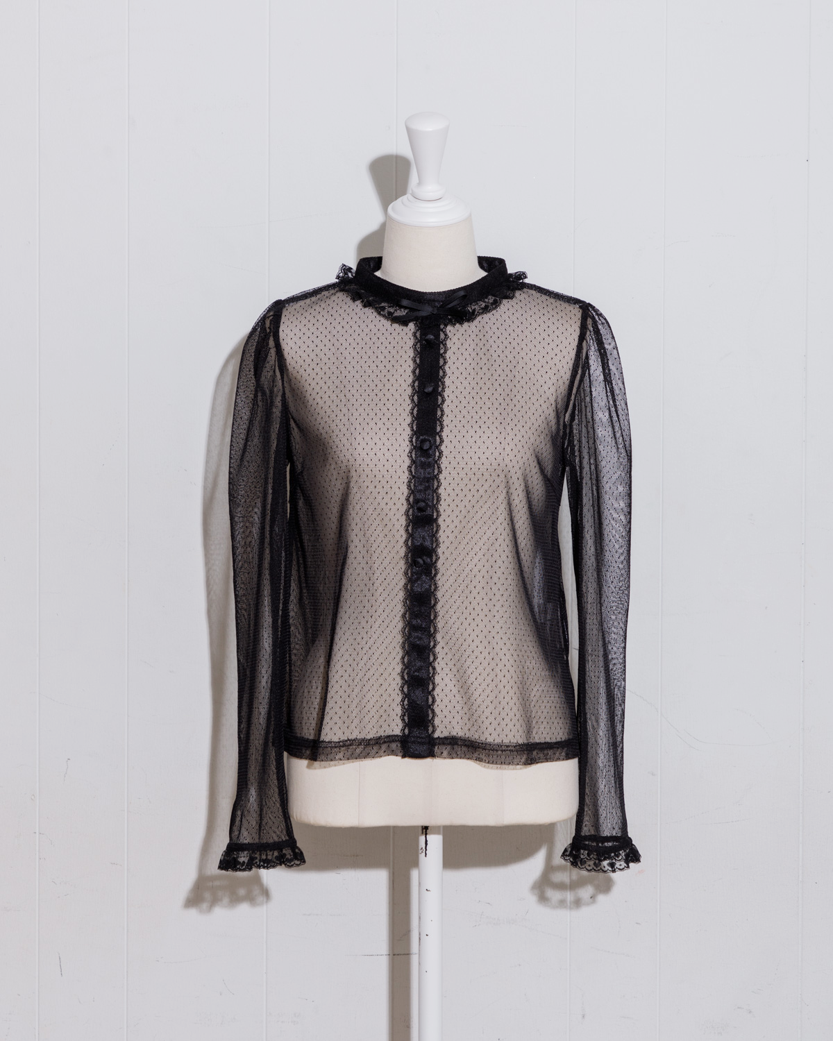 カラー:ブラック