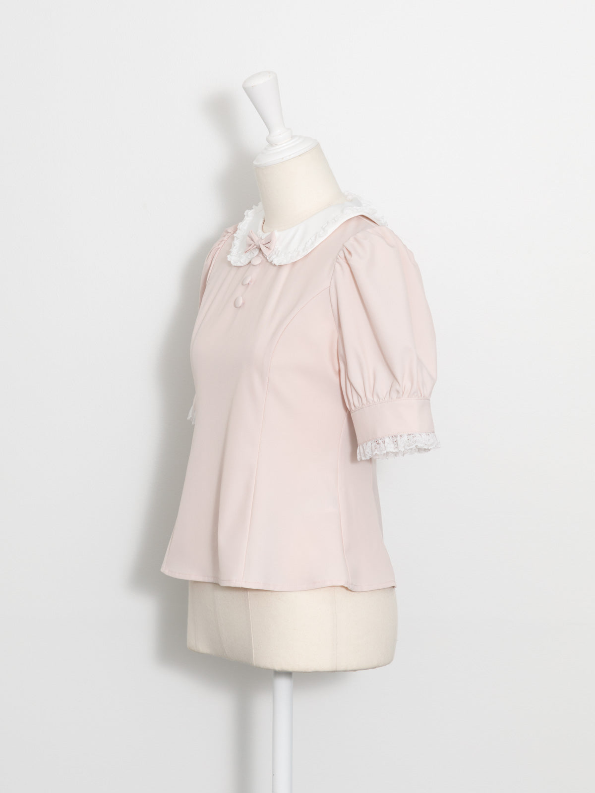 ホイップフリルカラーブラウス