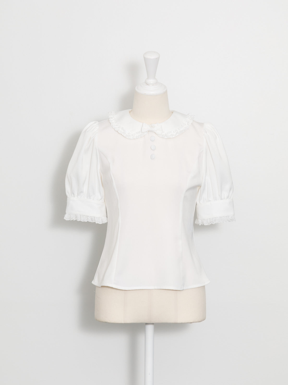 カラー:ホワイト