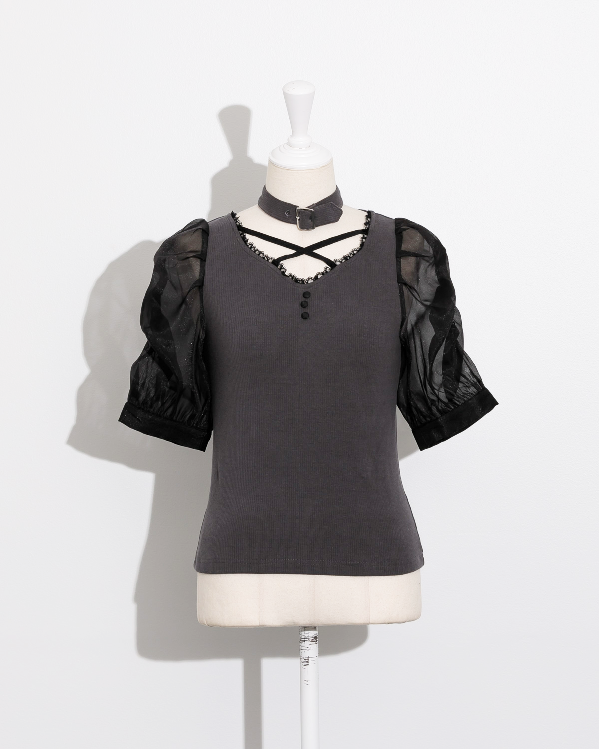 カラー:チャコール