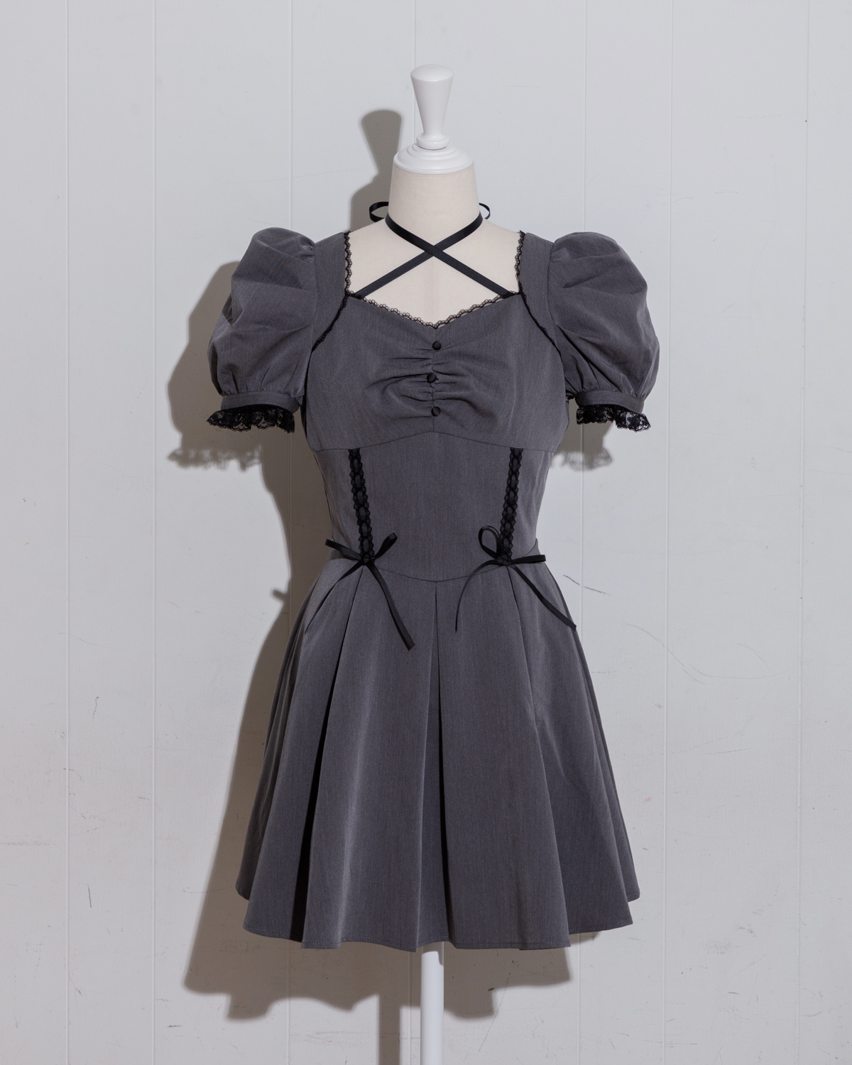 pium コルセットドールミニワンピース チャコール コルセットドールミニワンピース – pium