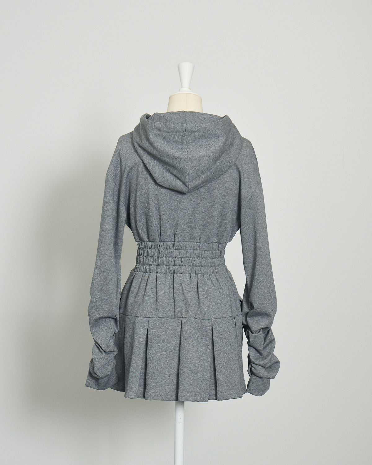 レイヤードプリーツボンディングワンピ