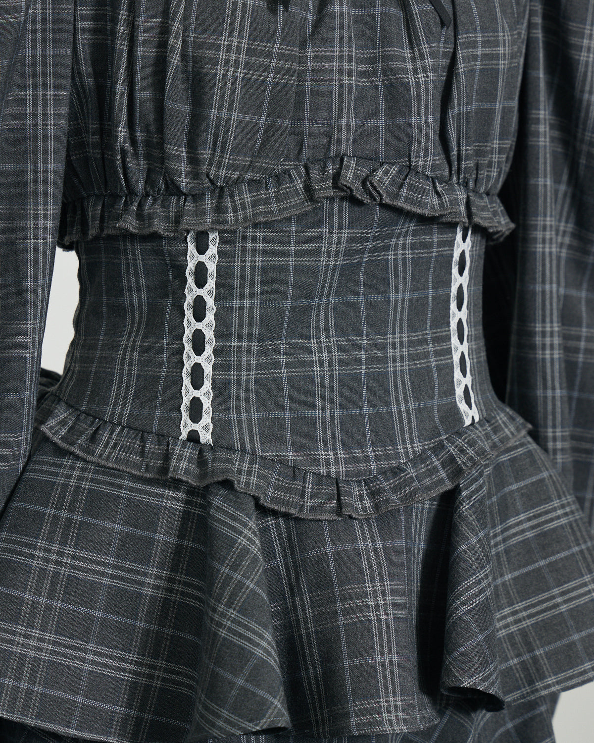 はしごレースフリルティアードワンピース