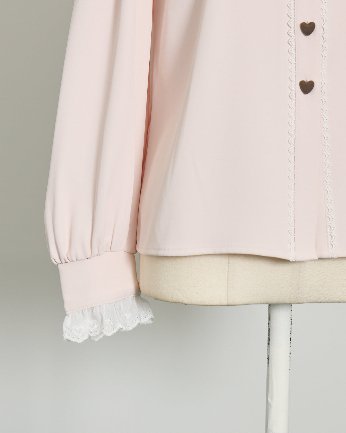 コットンフリルハートボタンブラウス