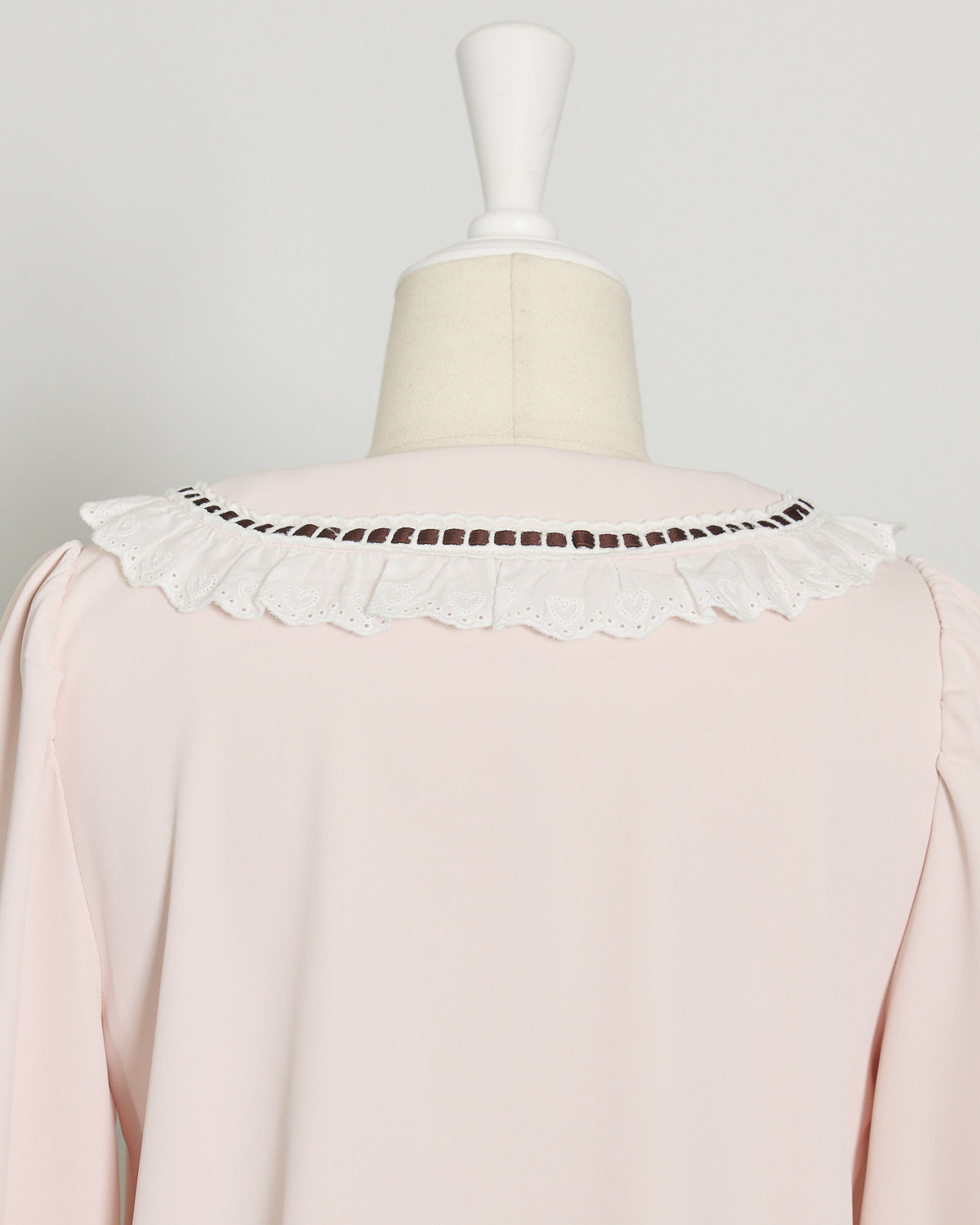 コットンフリルハートボタンブラウス