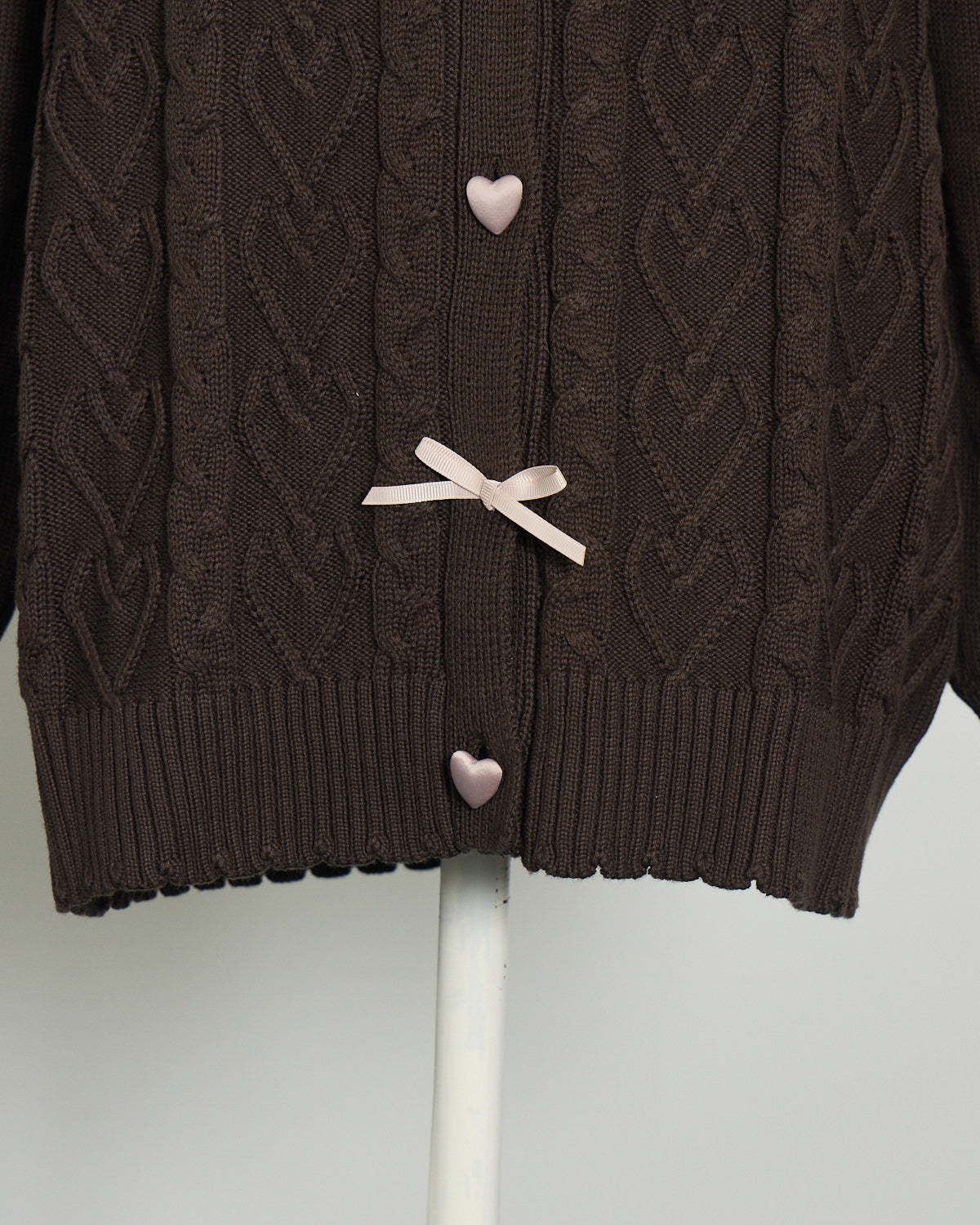 ハートボタンケーブルロングカーデ