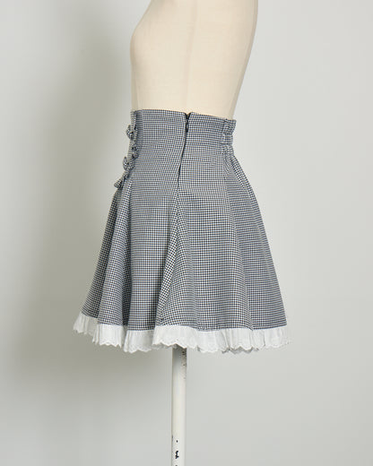 くるみボタンフリルフレアスカート