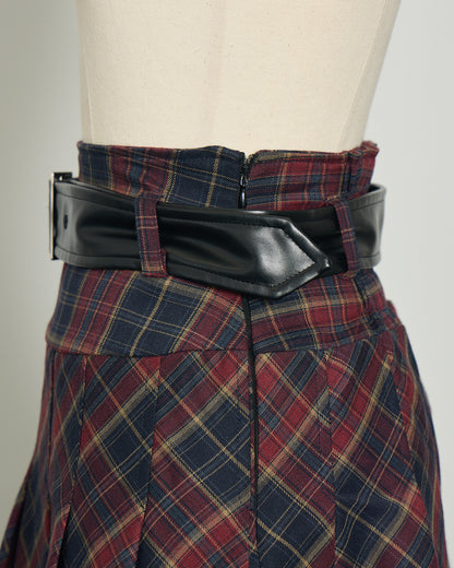 レザーベルト付きフリルプリーツスカート