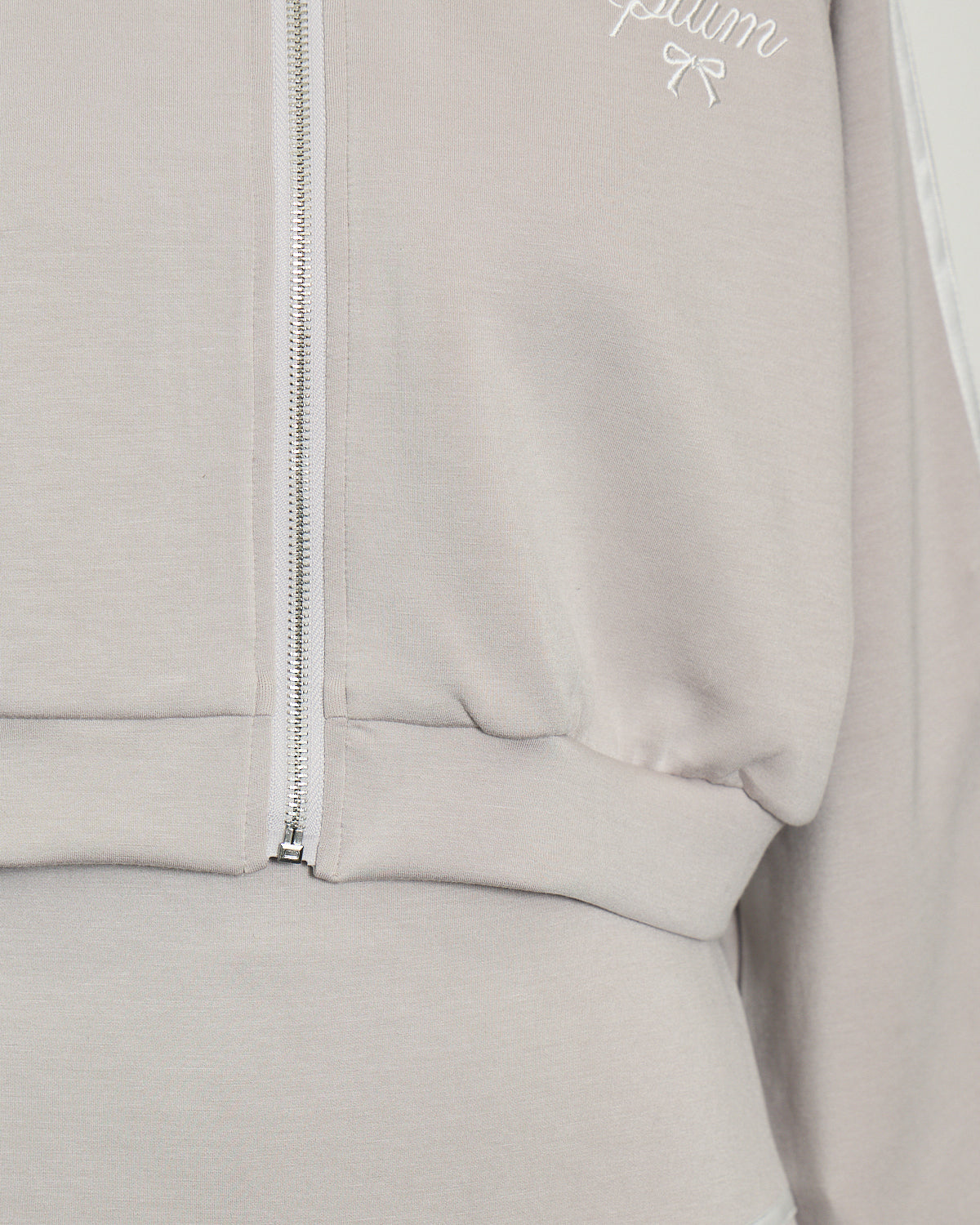 バイカラーリボンボンディングセットアップ