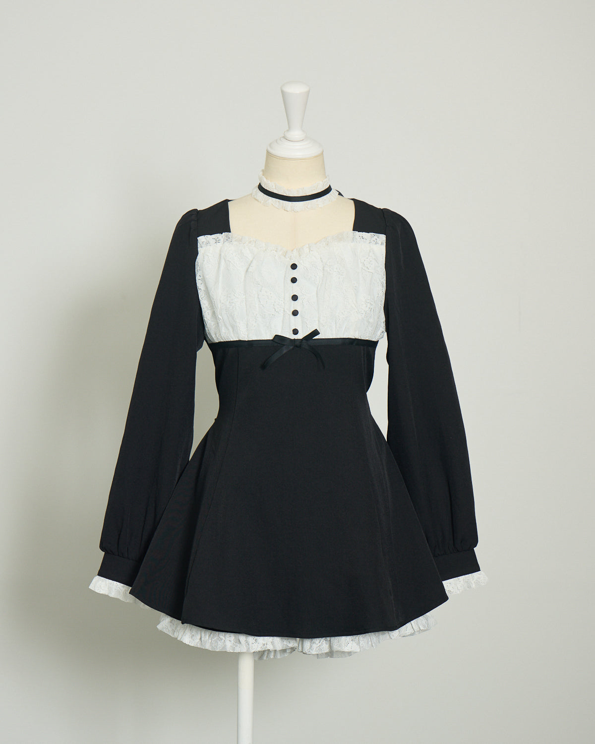 カラー：ブラック