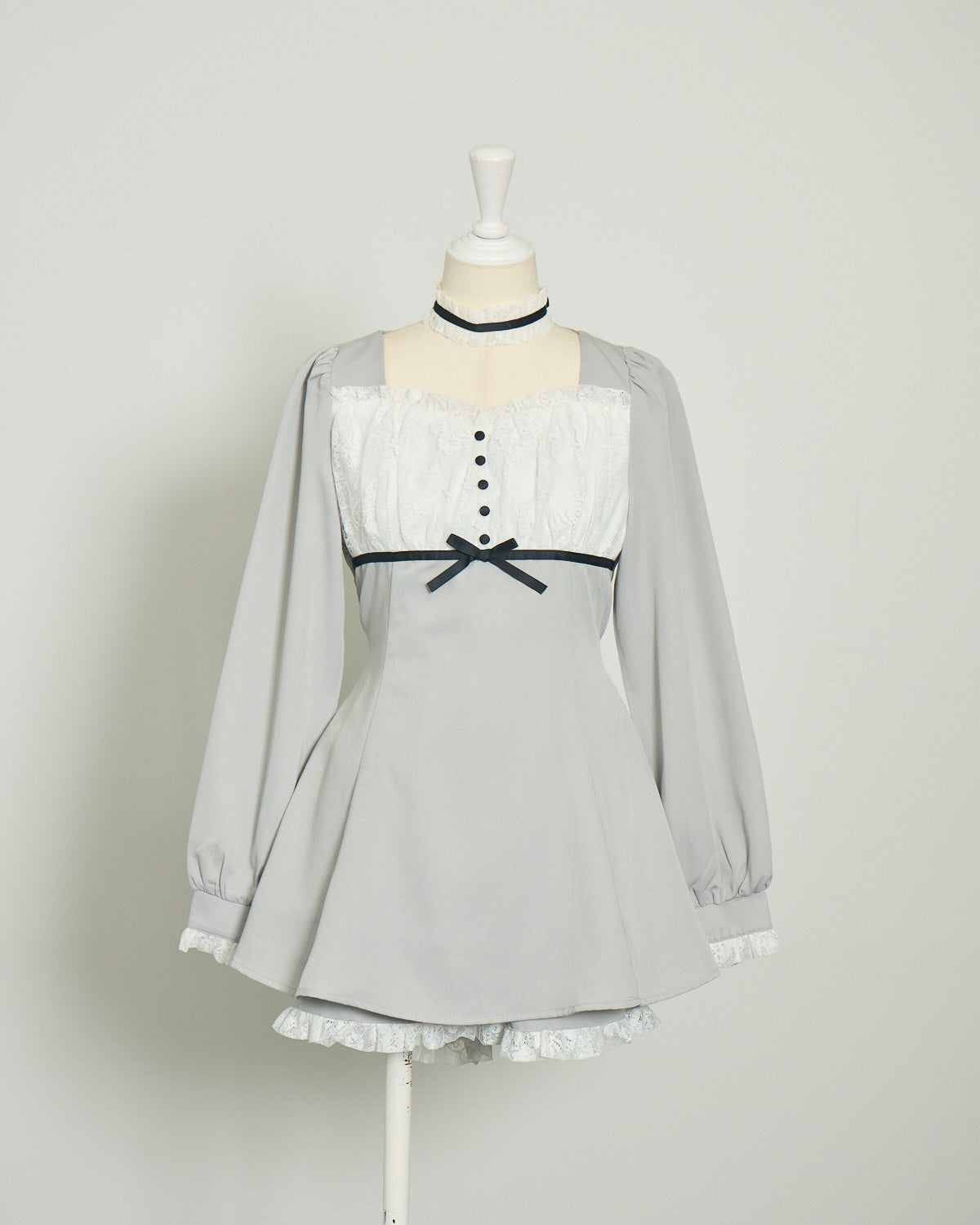 カラー：グレー