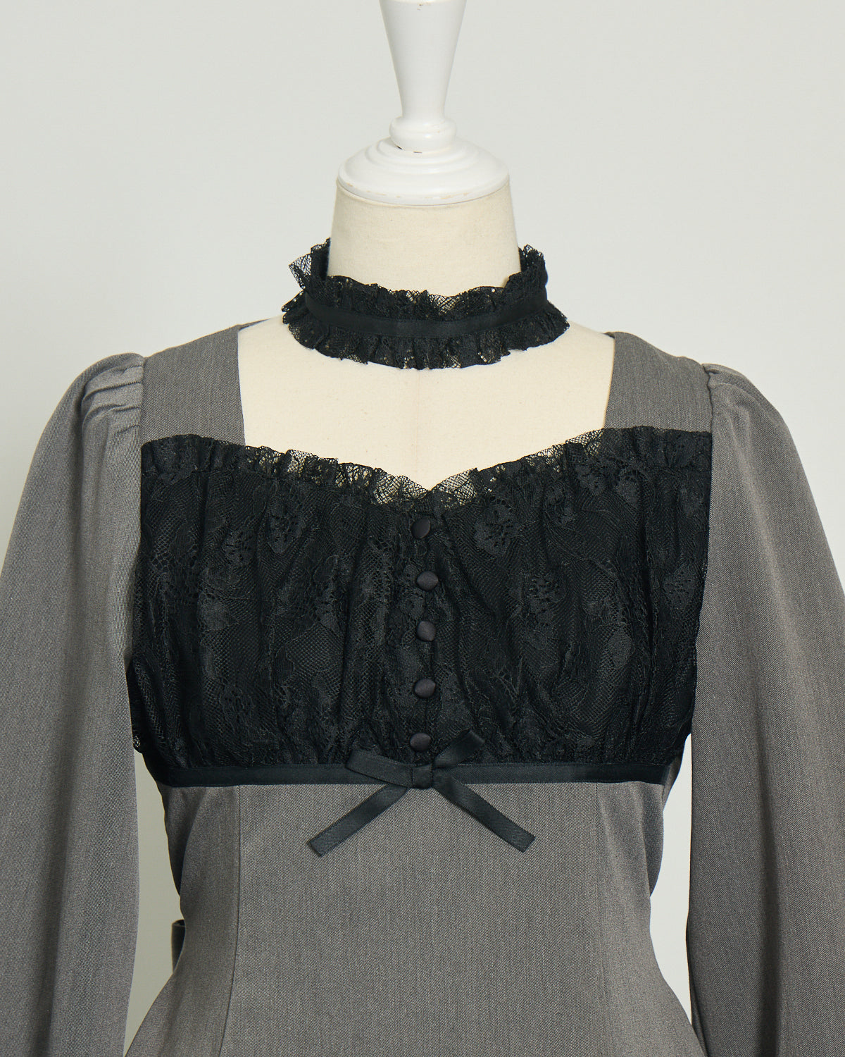 チョーカー付きレース切替セットアップ