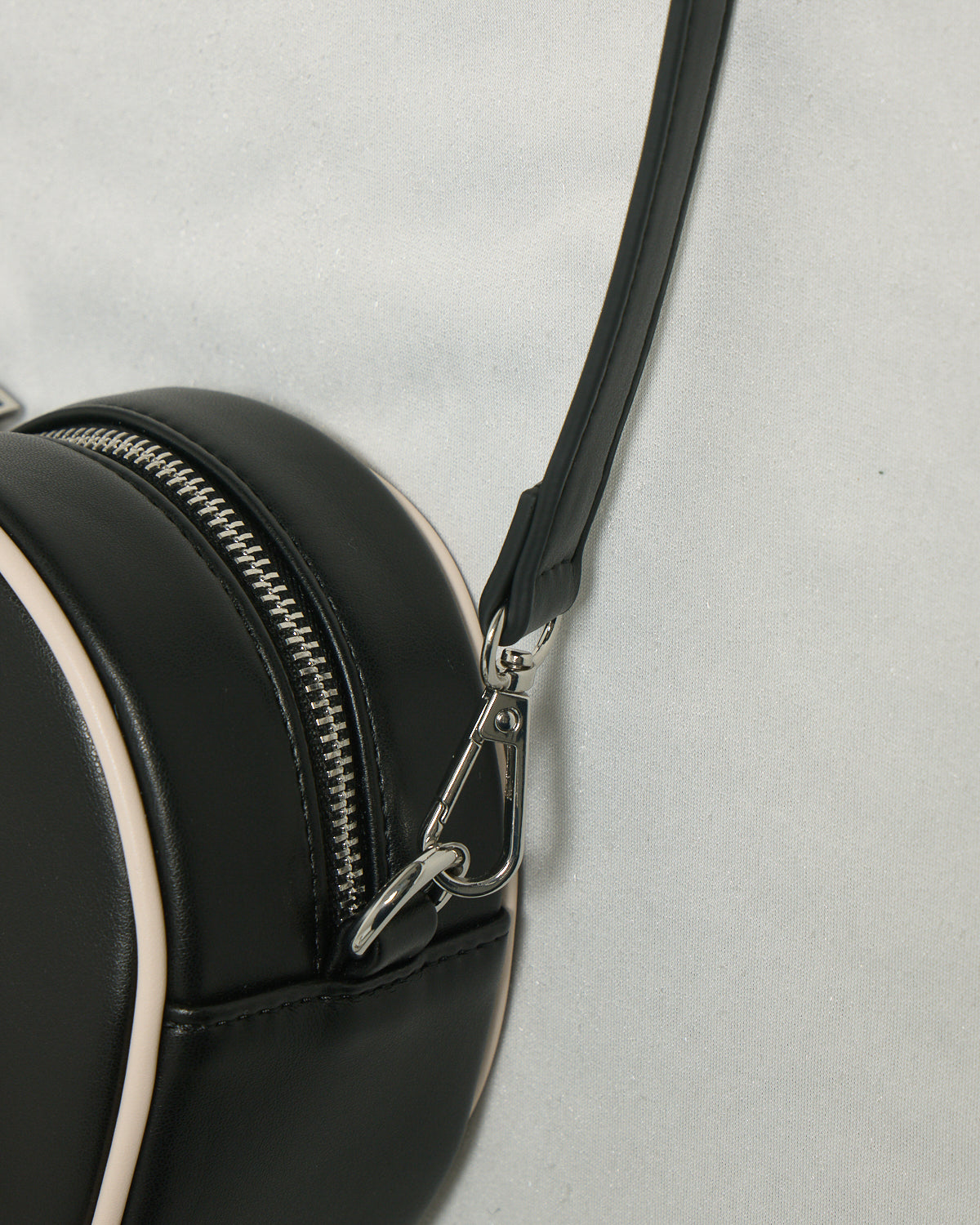 ミニポーチ付きリボンハートバッグ