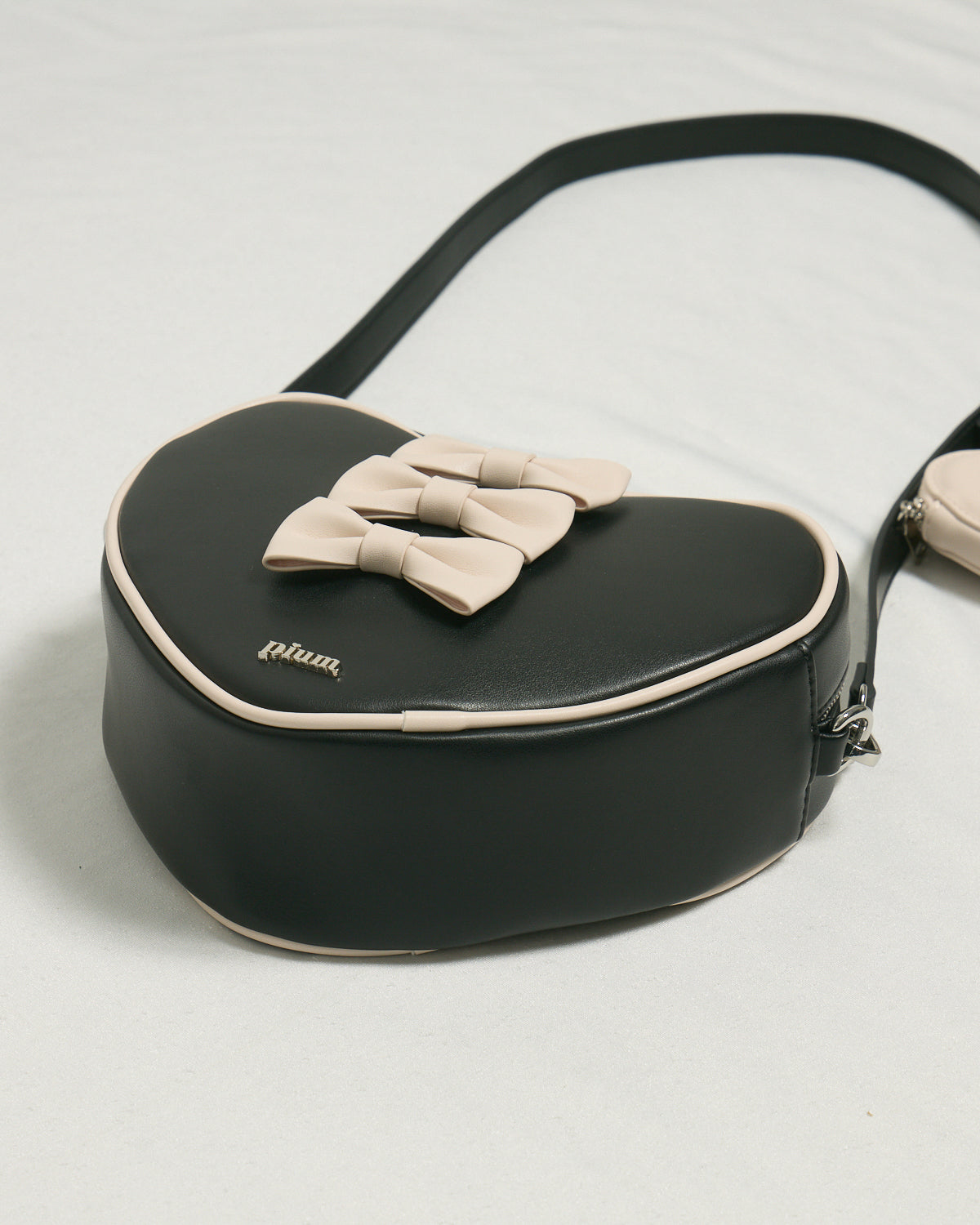 ミニポーチ付きリボンハートバッグ