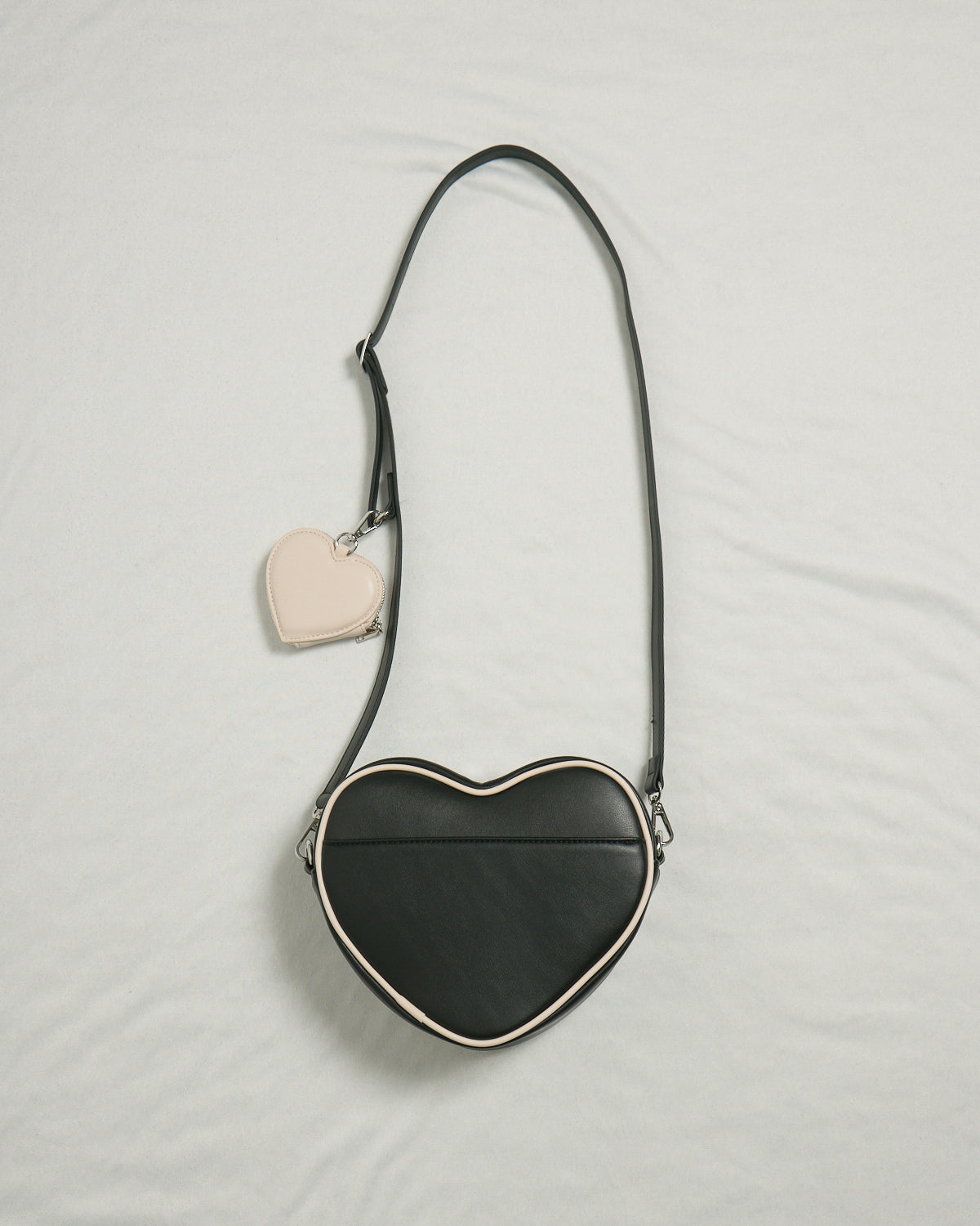 ミニポーチ付きリボンハートバッグ