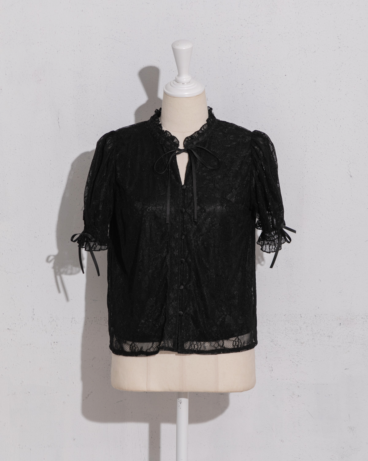 カラー:ブラック