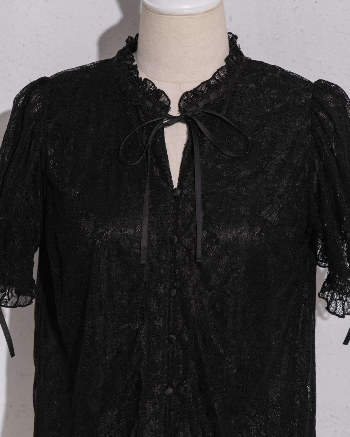 レースリボンドーリーブラウス