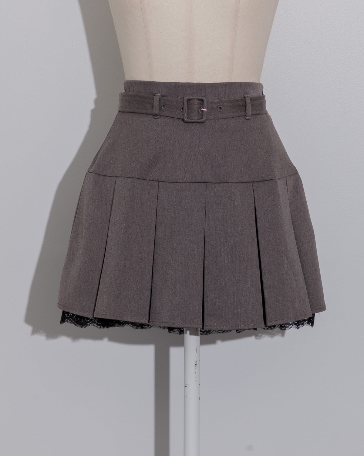 カラー:チャコール