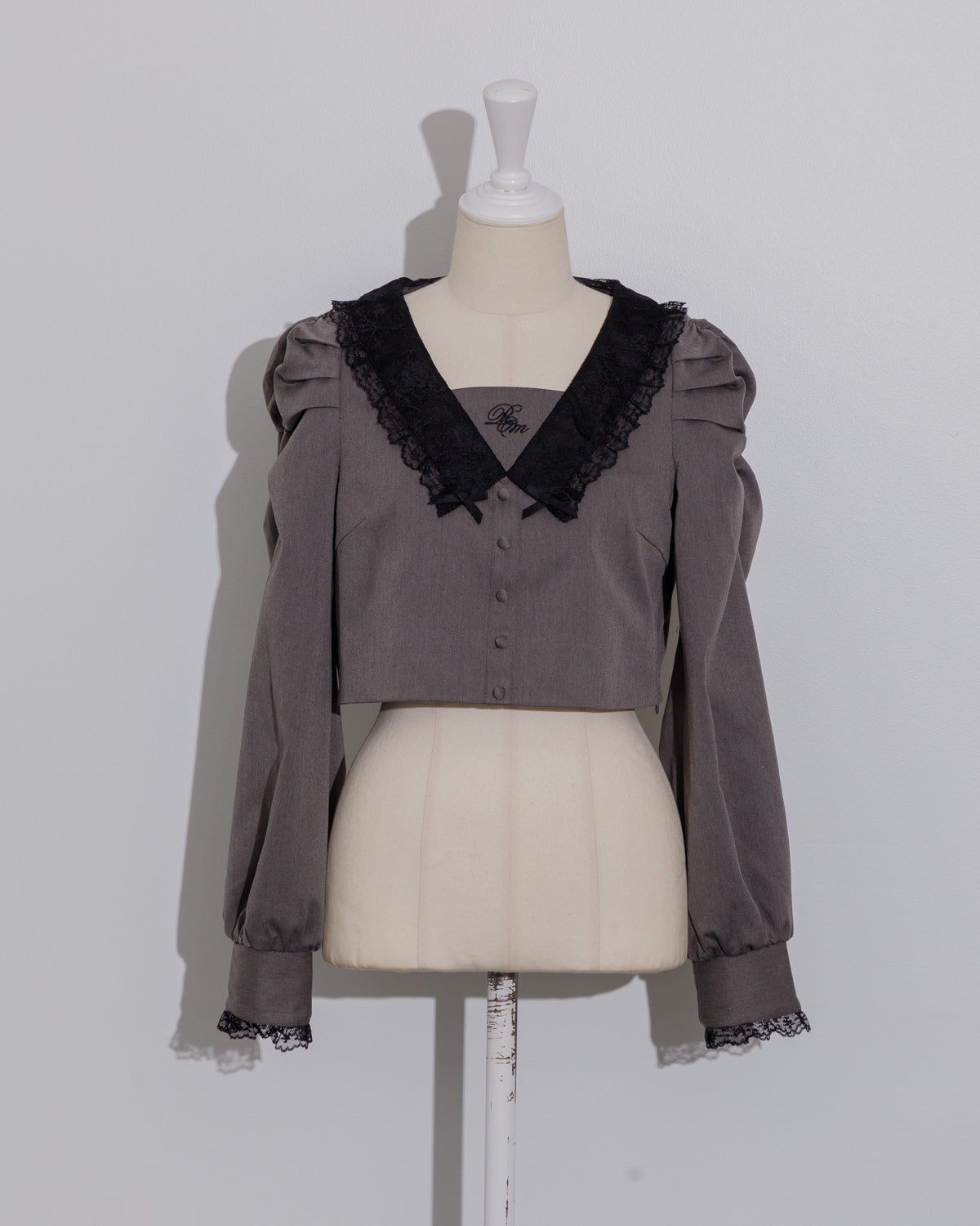 カラー:チャコール