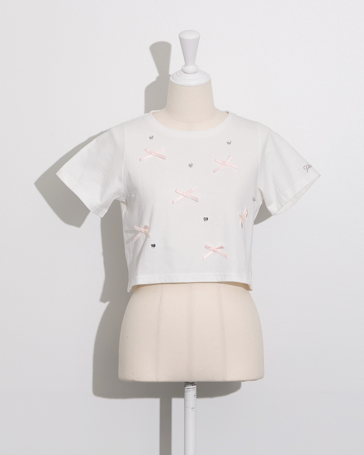 ハートビジューミニリボンTシャツ – pium ハートビジューミニリボンTシャツ – pium
