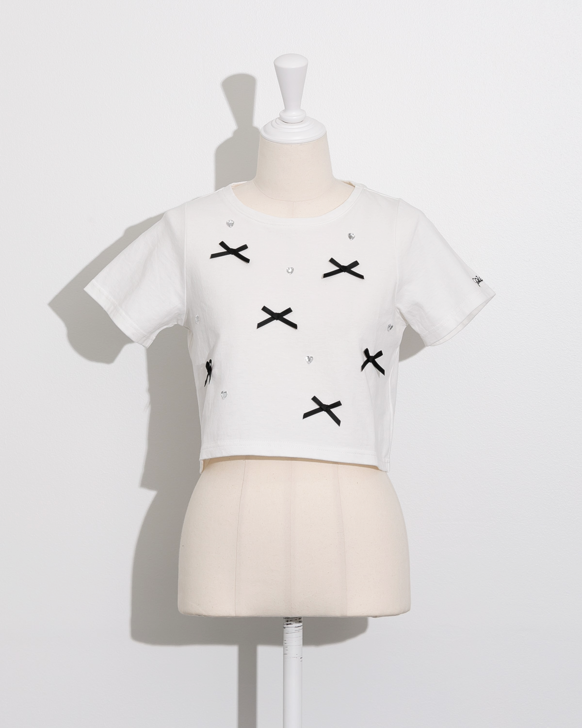 カラー:ホワイト×ブラック