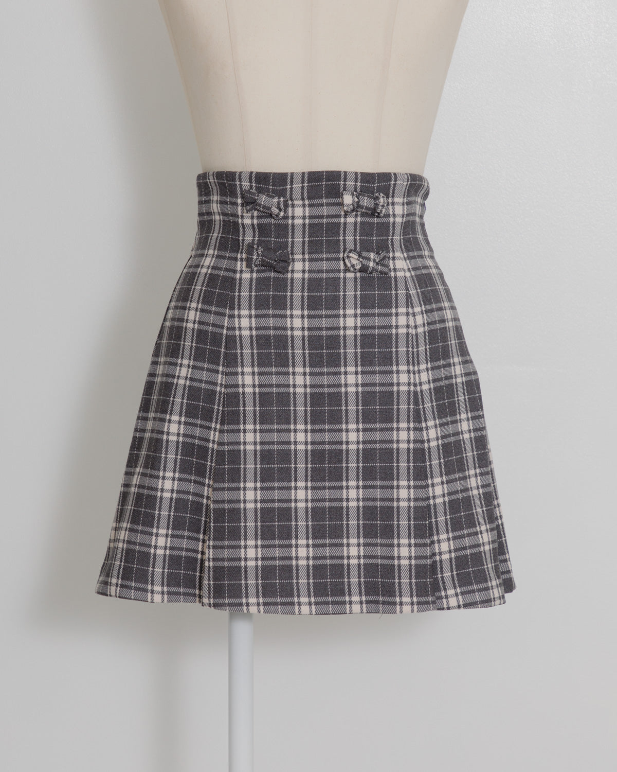 フロントリボンタックフレアチェックスカート