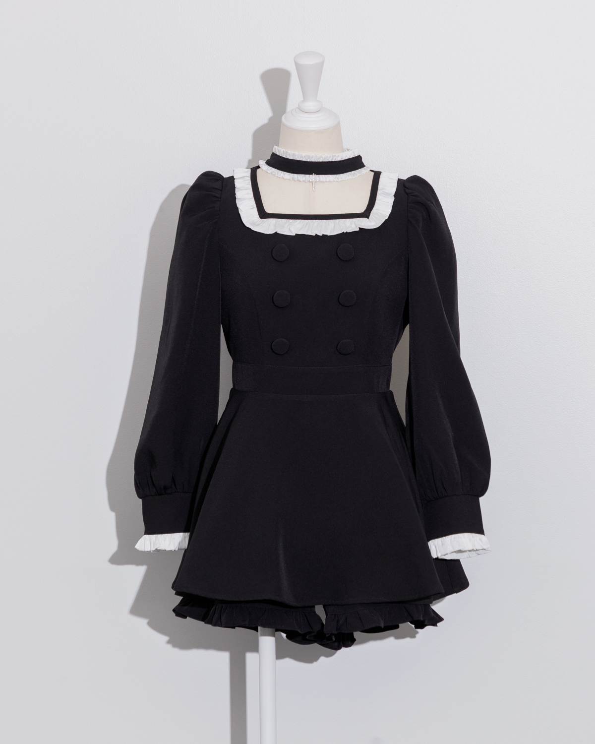 カラー:ブラック