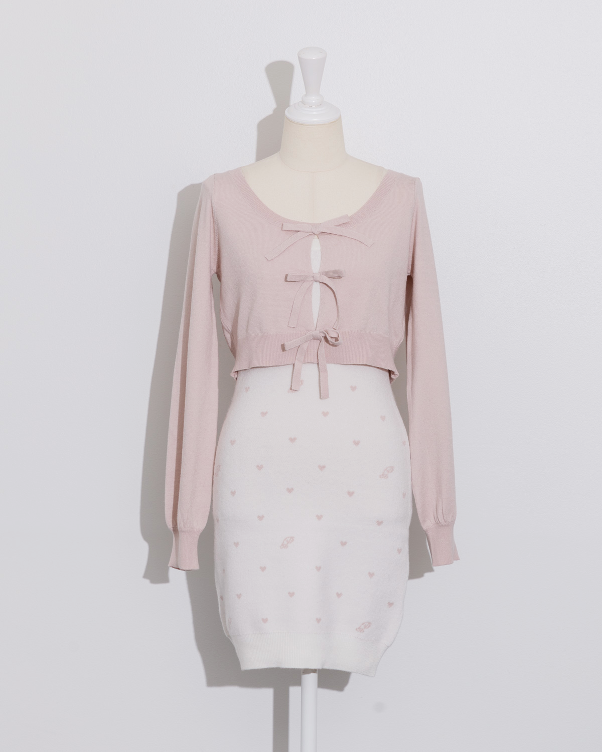 カラー:ホワイト×ピンク