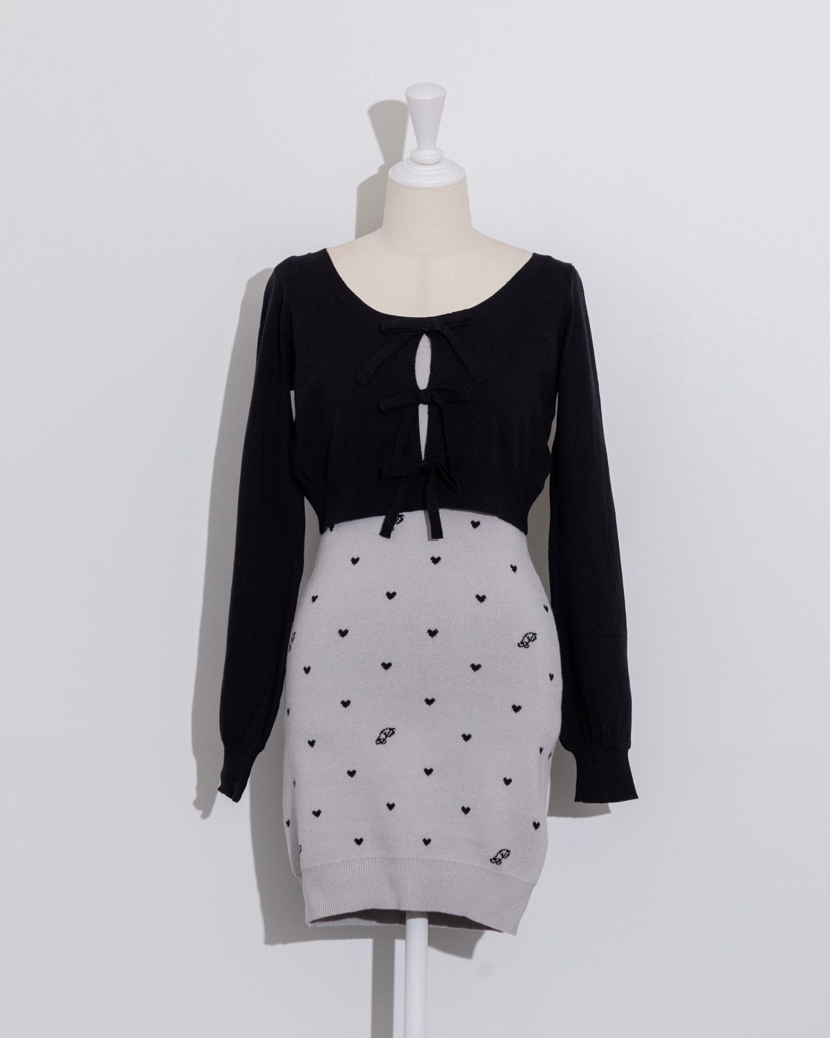 カラー:グレー×ブラック