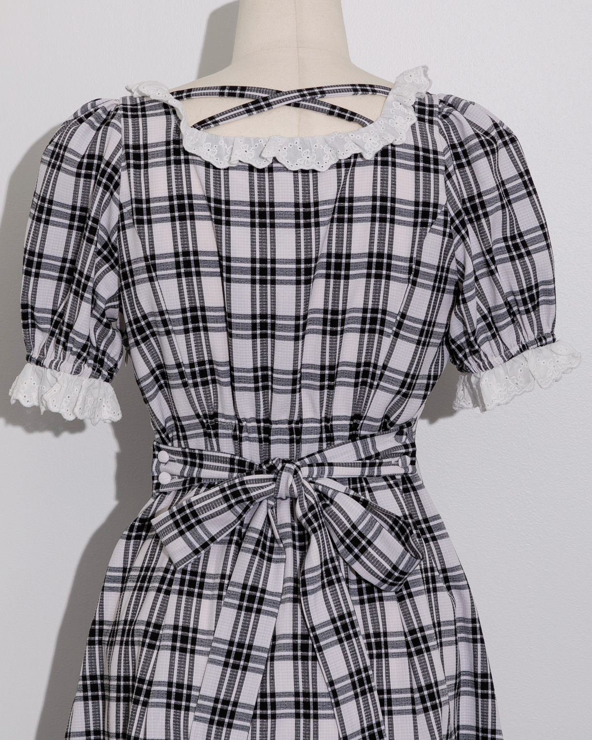 ビジューリボンドーリーワンピース