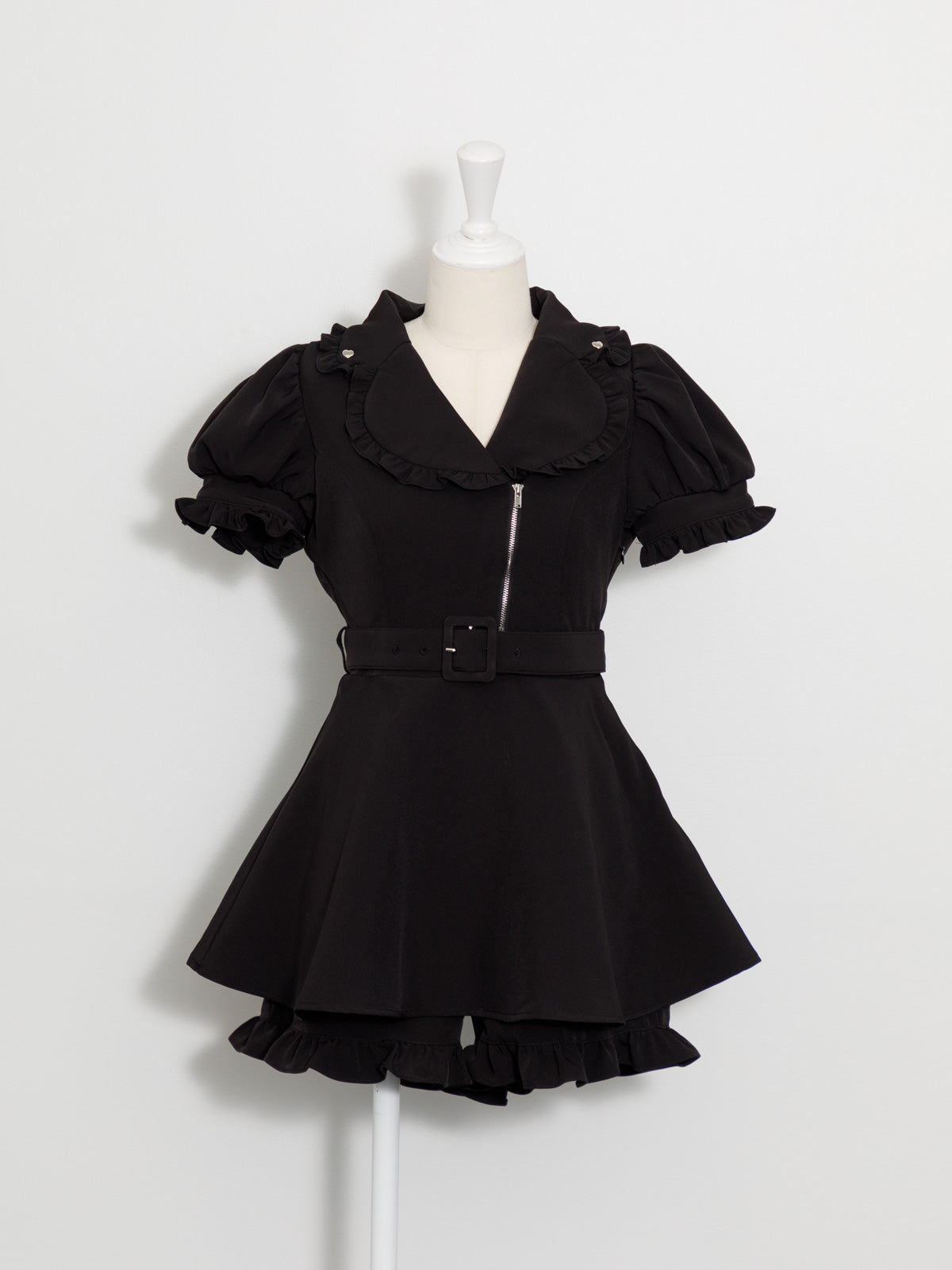 カラー:ブラック