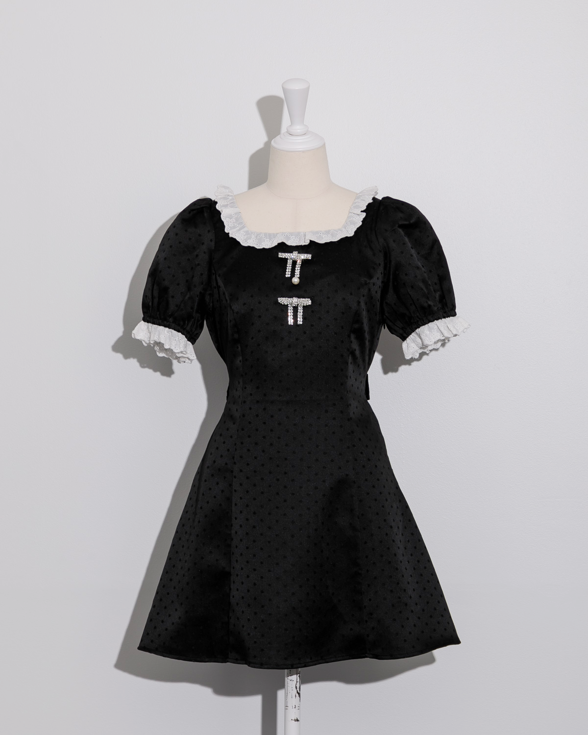 カラー:ブラックジャガード