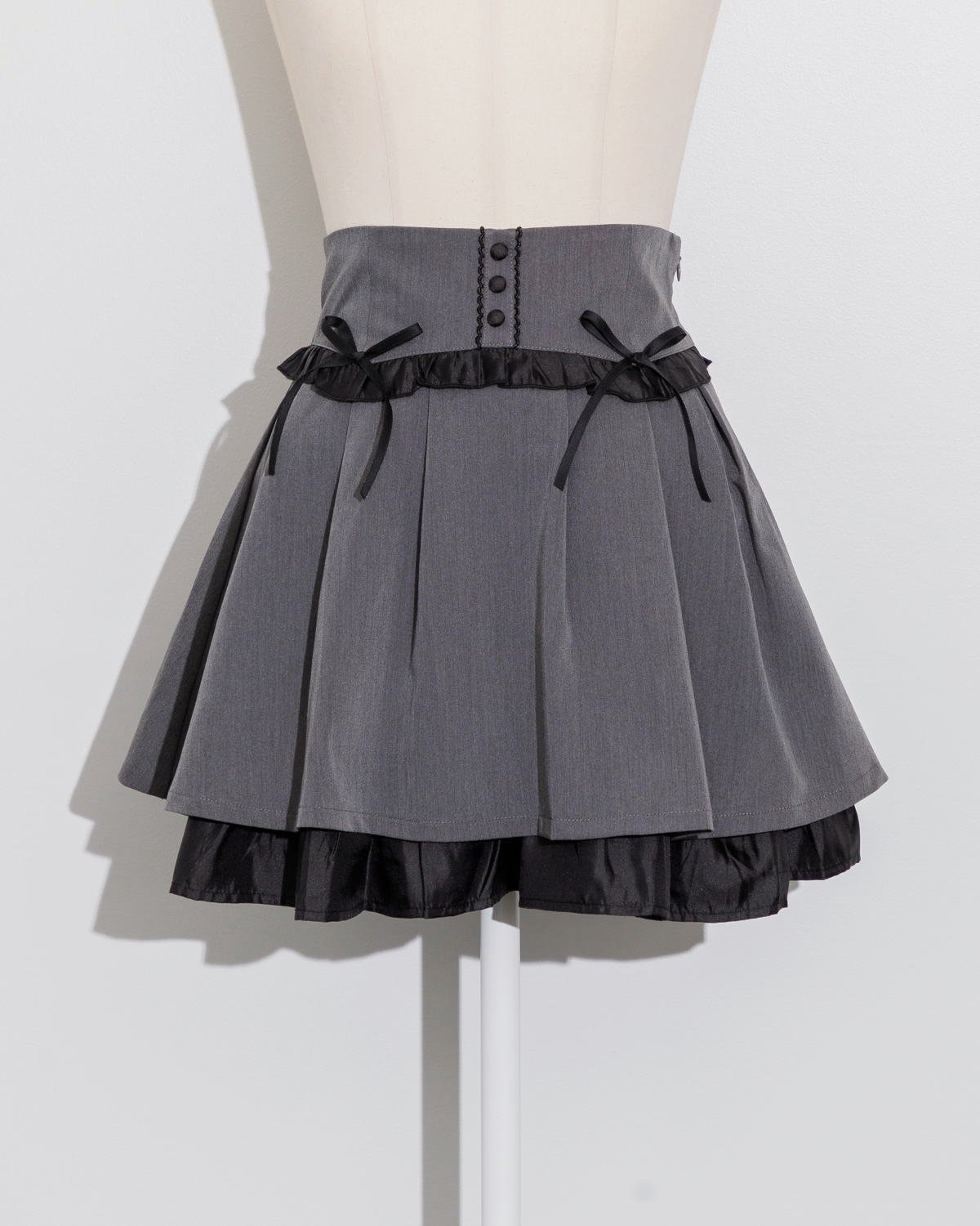 カラー:チャコール